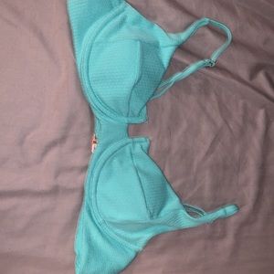 Two piece underwire top bikini